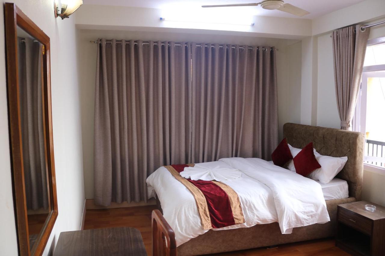 Om Tara Guest House Pvt Ltd Kathmandu Exteriör bild