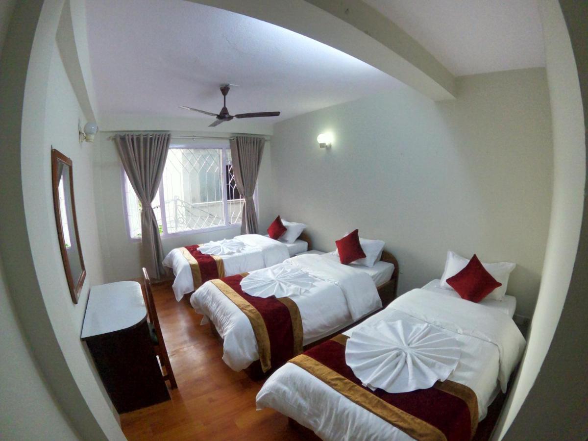 Om Tara Guest House Pvt Ltd Kathmandu Exteriör bild