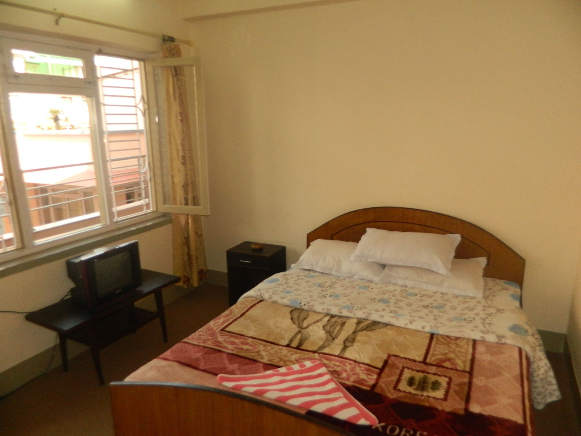 Om Tara Guest House Pvt Ltd Kathmandu Exteriör bild
